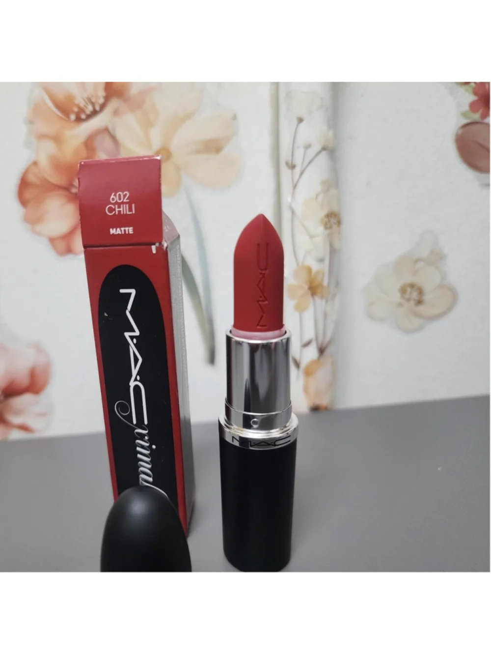 MAC Cremesheen lipstick in Chili #lipstick #red
